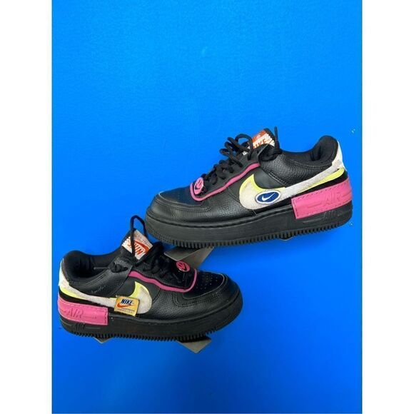 NIKE Women's Cosmic Fuchsia AF1 Shadow Air Force One Low Black Pink Sweet Sz 8 - Picture 1 of 7